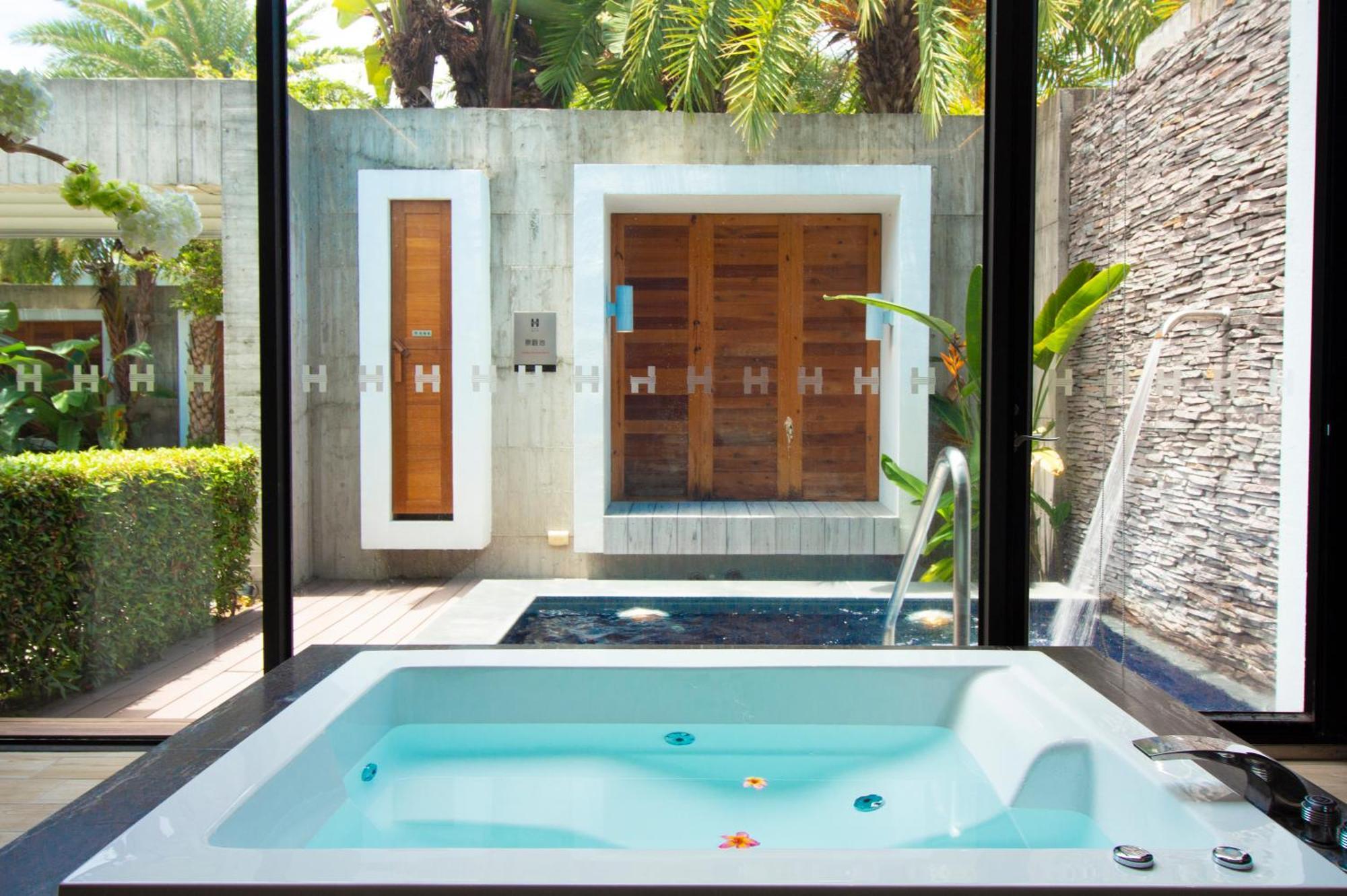 H Villa Inn Tainan Luaran gambar
