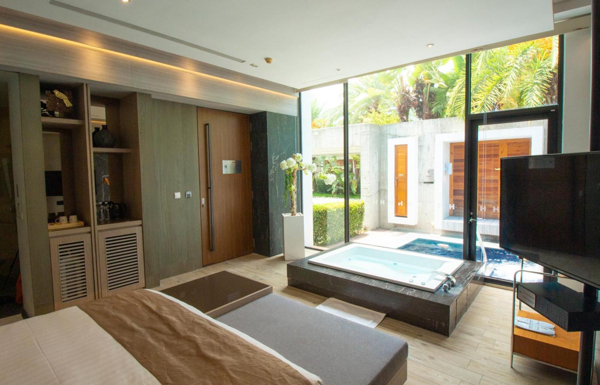 H Villa Inn Tainan Luaran gambar