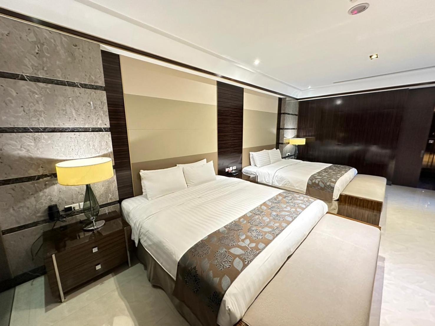H Villa Inn Tainan Luaran gambar
