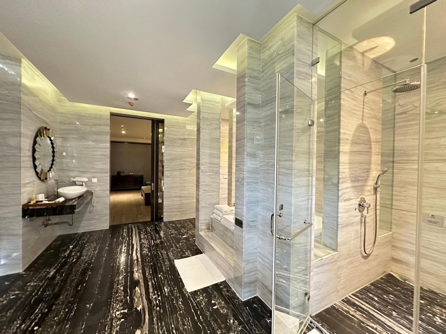 H Villa Inn Tainan Luaran gambar
