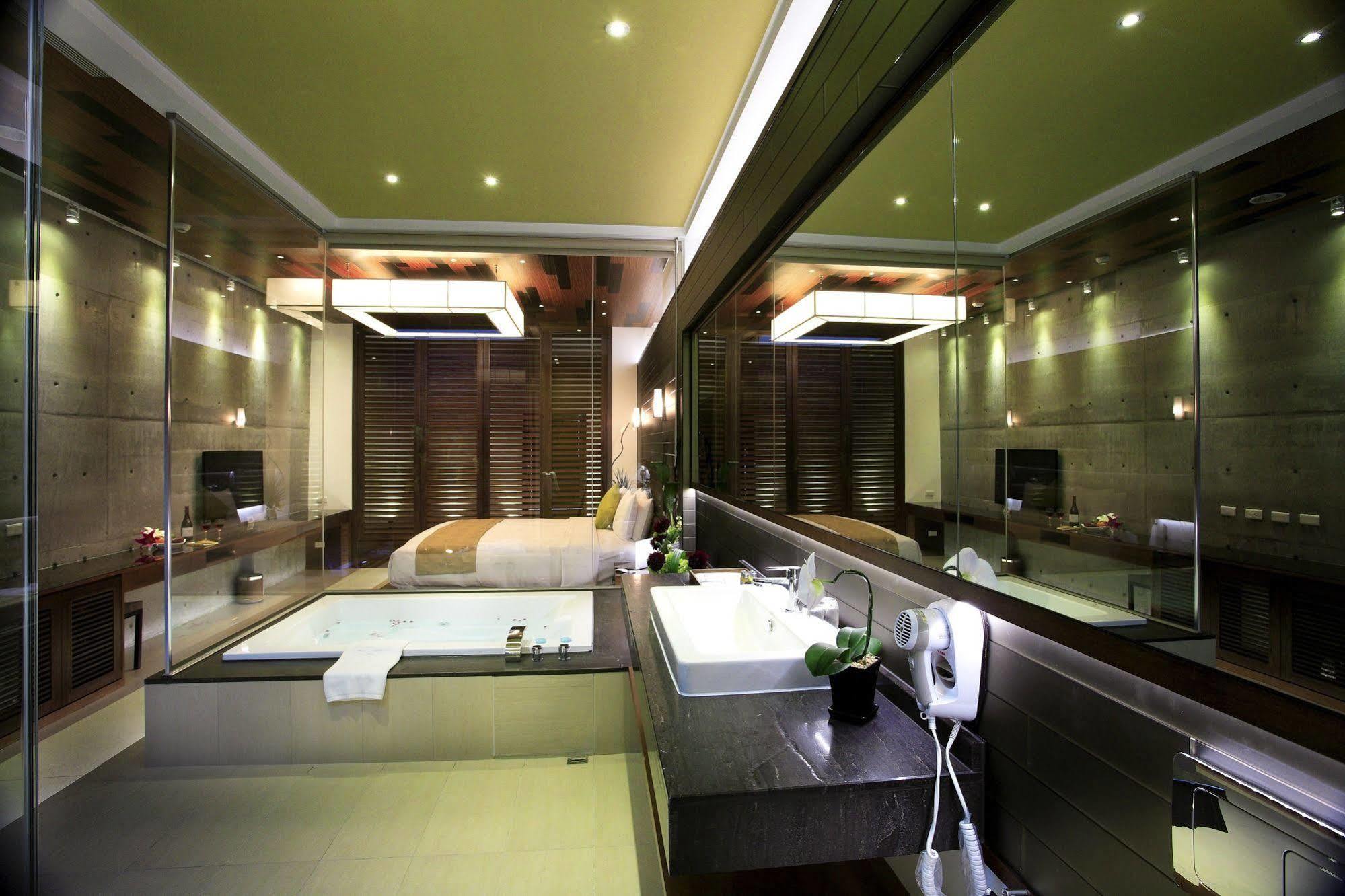 H Villa Inn Tainan Luaran gambar