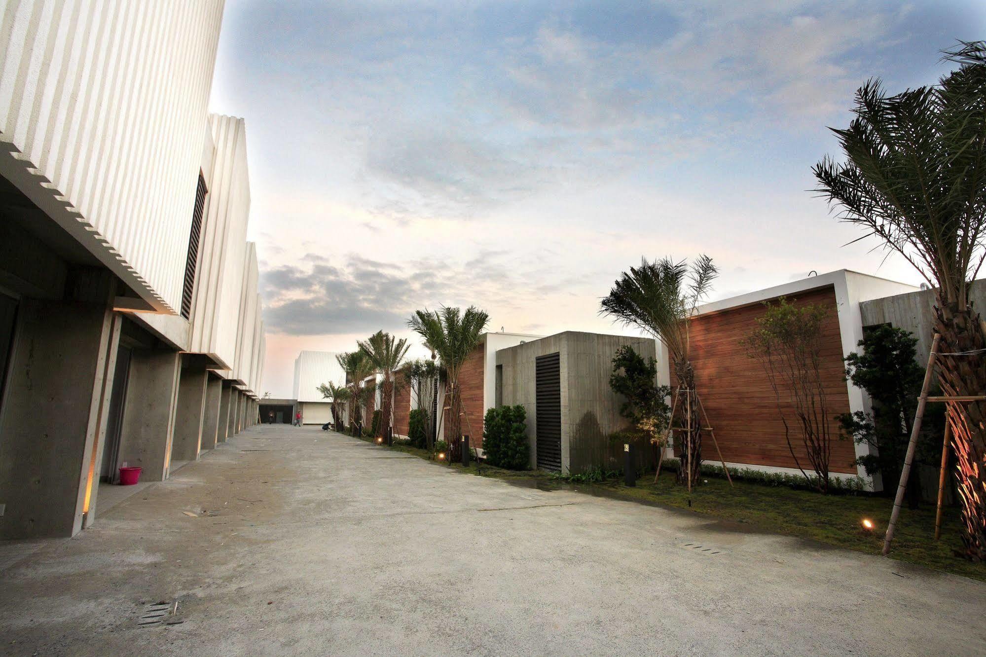 H Villa Inn Tainan Luaran gambar